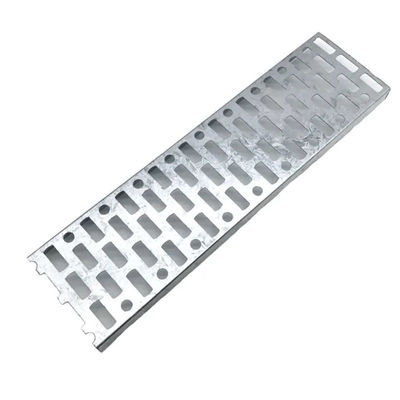 Alta larghezza di Tray Galvanised Steel Trunking Custom del cavo del metallo di rigidità