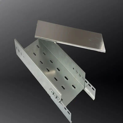 Cavo perforato di consolidamento Tray With Cover Rust Resistance del metallo del fuoco
